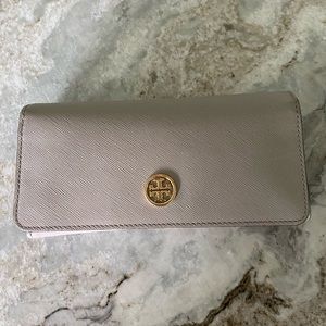 Tory Burch Robinson Wallet